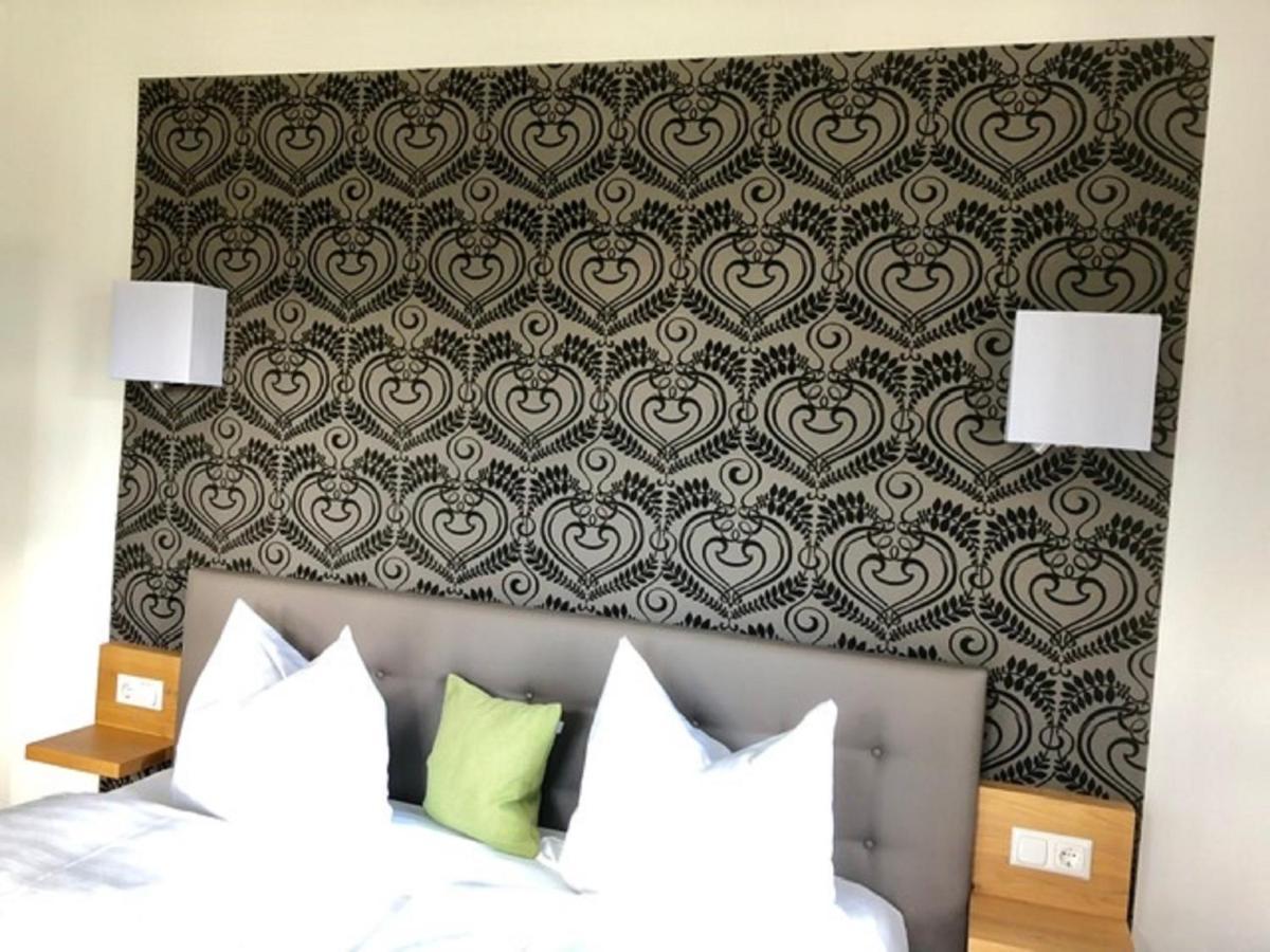 Das Logierhaus Bad Alexandersbad Ngoại thất bức ảnh